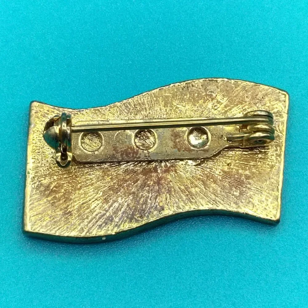 American Flag Rhinestone Pin Brooch USA Patriotic Gold Tone Lapel Hat